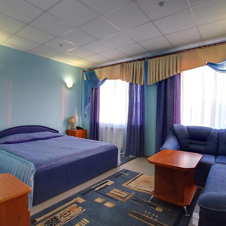 Hotel Aquapark Alligator Тернопил Екстериор снимка